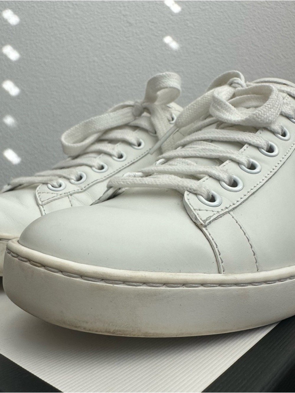 Gucci Ace Perforated Interlocking G Sneakers Size: 37 - Picture 11 of 16